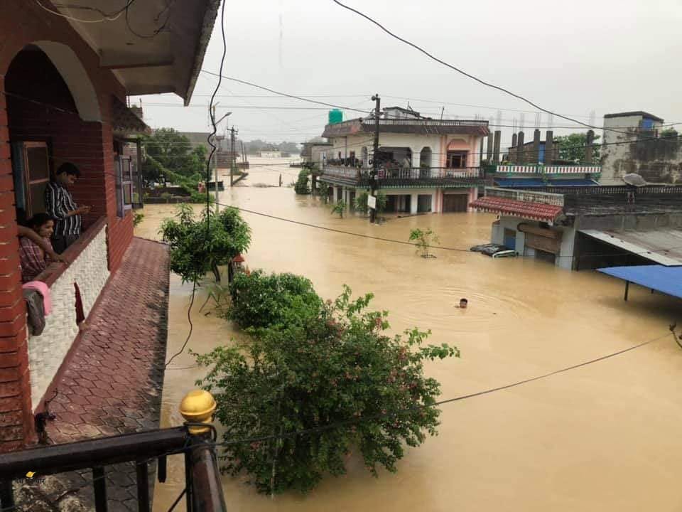 बाढीपहिरोका कारण ११६ जनाको मृत्यु